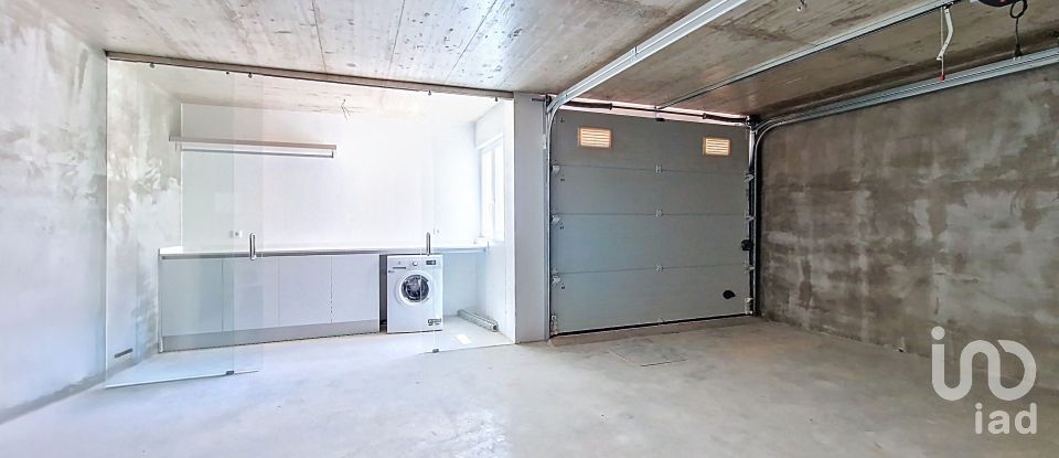 Maison T3 à Ericeira de 227 m²