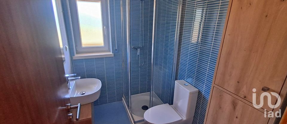 Casa T3 em Salir de Matos de 279 m²