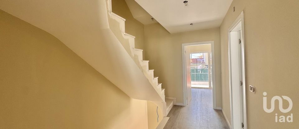 Moradia T3 em Quinta do Conde de 135 m²