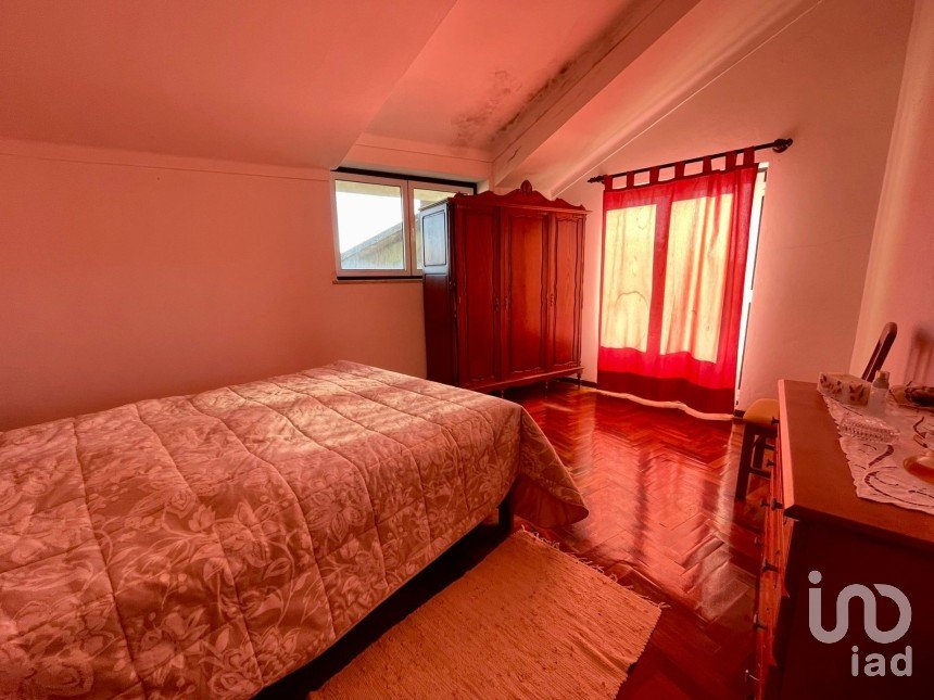 Moradia T3 em Lorvão de 83 m²