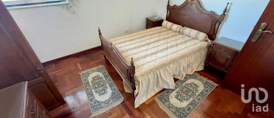 Moradia T3 em Lorvão de 83 m²