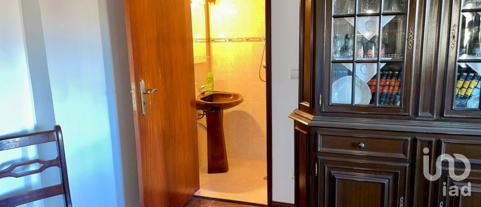 Moradia T3 em Lorvão de 83 m²