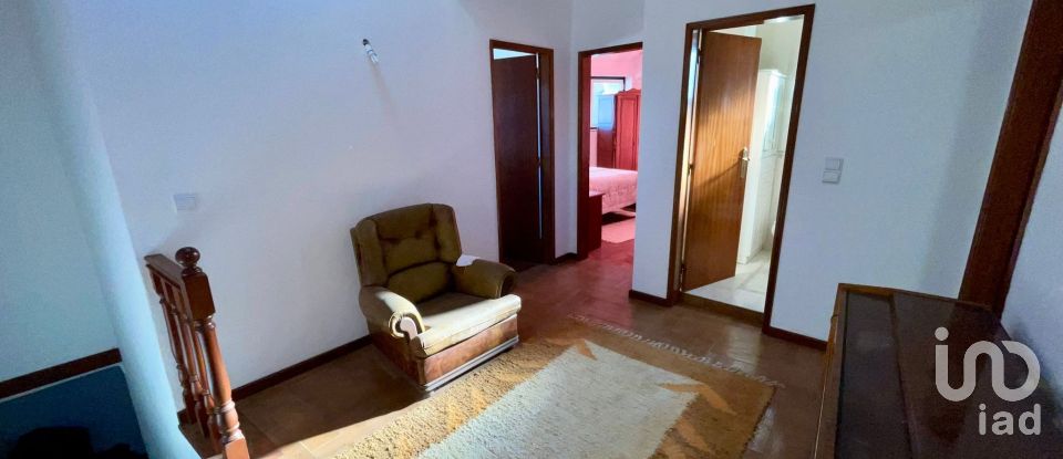 Moradia T3 em Lorvão de 83 m²