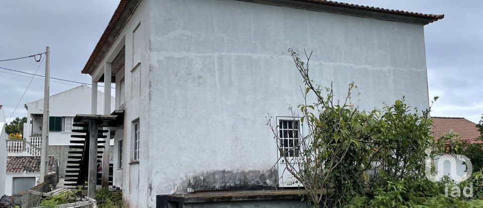 House T2 in Urzelina (São Mateus) of 40 m²