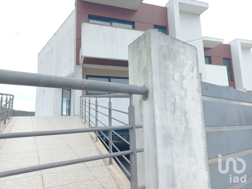 Gîte T4 à Abade de Neiva de 375 m²