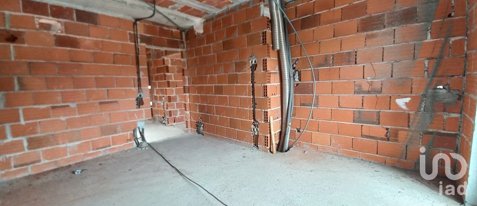 Gîte T4 à Abade de Neiva de 375 m²