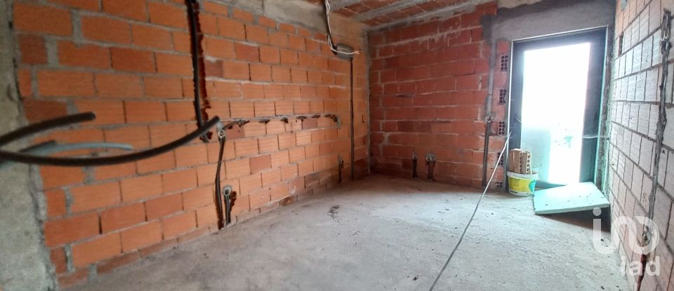 Gîte T4 à Abade de Neiva de 375 m²