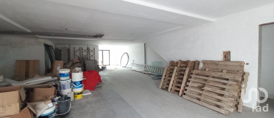 Gîte T4 à Abade de Neiva de 375 m²