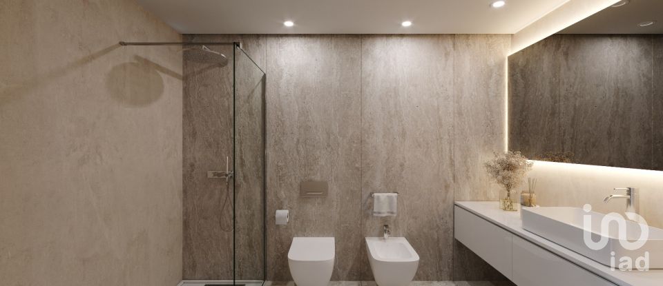 House T4 in Coronado (São Romão e São Mamede) of 265 m²