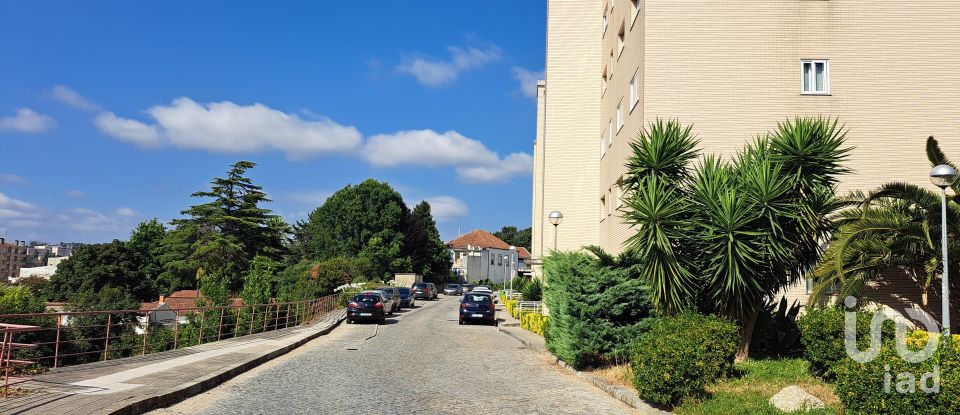 Apartamento T3 em Rio Tinto de 131 m²