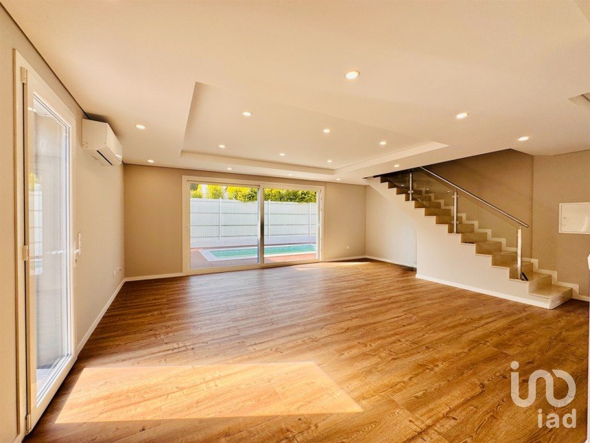 Moradia T3 em Sesimbra (Castelo) de 170 m²