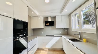 Moradia T3 em Sesimbra (Castelo) de 170 m²