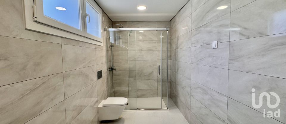 Moradia T3 em Sesimbra (Castelo) de 170 m²