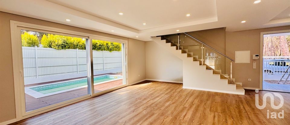 Moradia T3 em Sesimbra (Castelo) de 170 m²