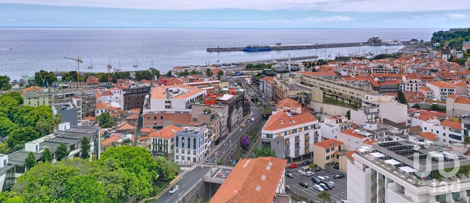 Appartement T2 à Funchal (Santa Luzia) de 120 m²