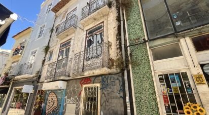 Block of flats in Setúbal (São Julião, Nossa Senhora da Anunciada e Santa Maria da Graça) of 234 m²