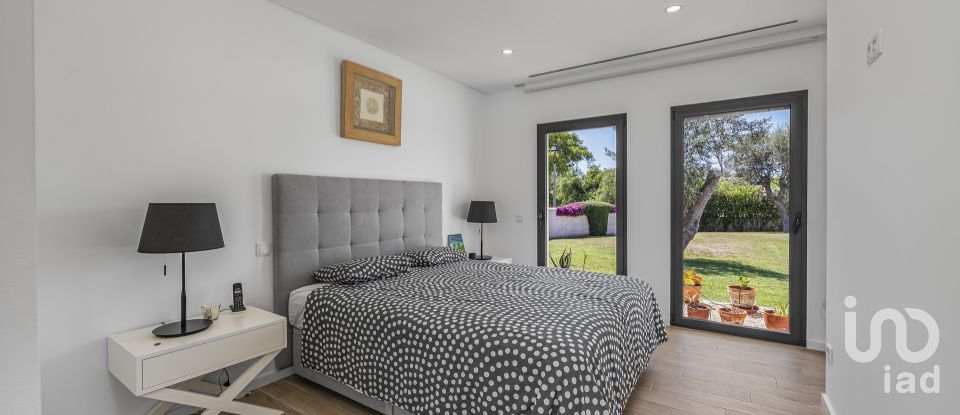 House T3 in Luz of 302 m²