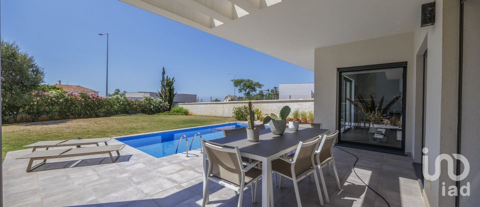 House T3 in Luz of 302 m²