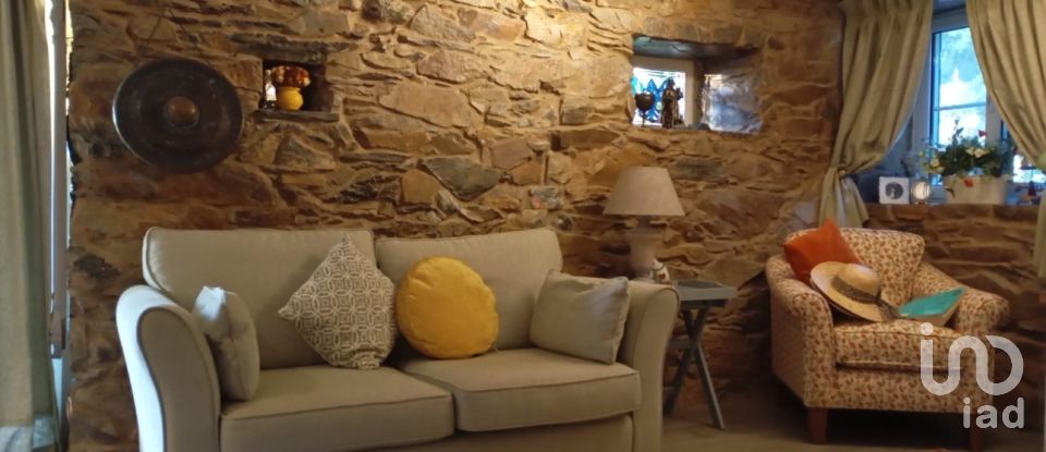 Moradia T4 em Pedrógão Pequeno de 120 m²