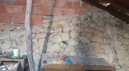 Maison T2 à Caria de 120 m²