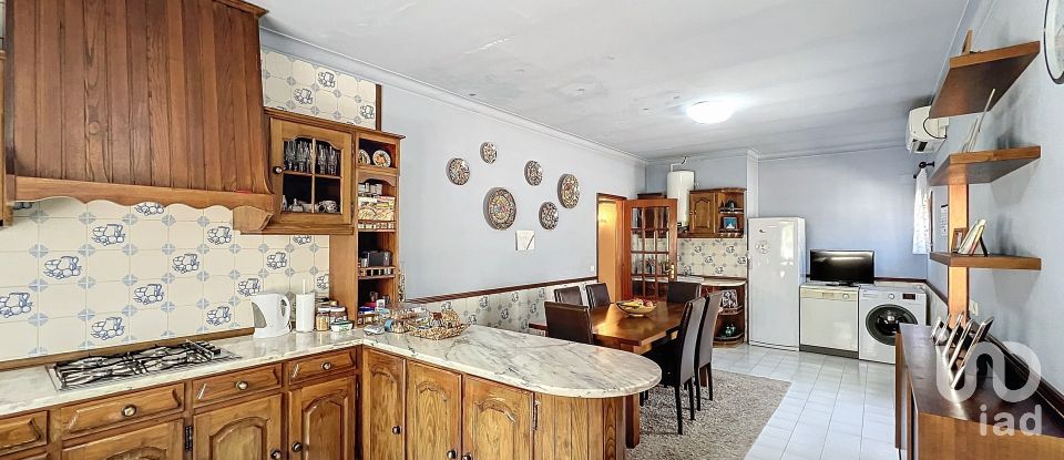 Moradia térrea T3 em Refontoura de 132 m²