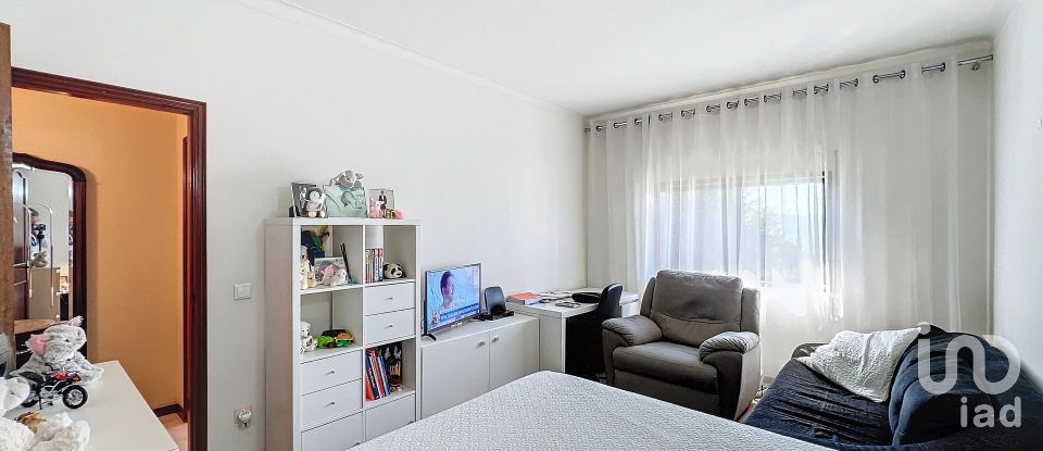 Moradia térrea T3 em Refontoura de 132 m²