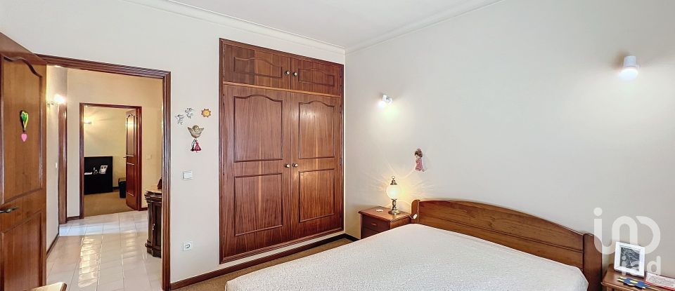 Moradia térrea T3 em Refontoura de 132 m²