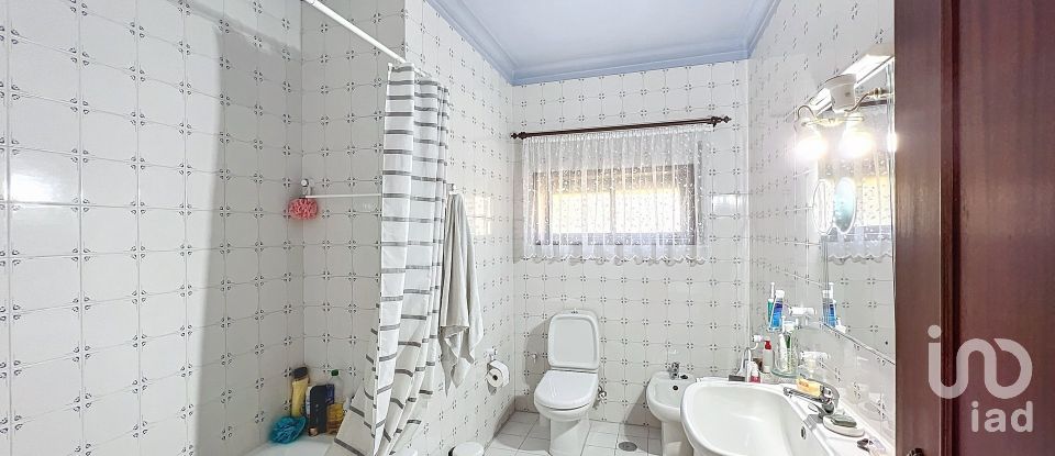 Moradia térrea T3 em Refontoura de 132 m²