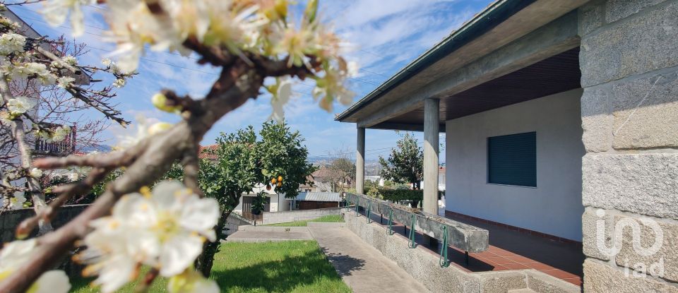 Moradia térrea T3 em Refontoura de 132 m²