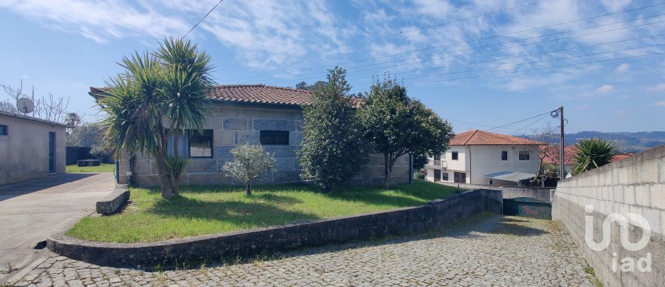 Moradia térrea T3 em Refontoura de 132 m²