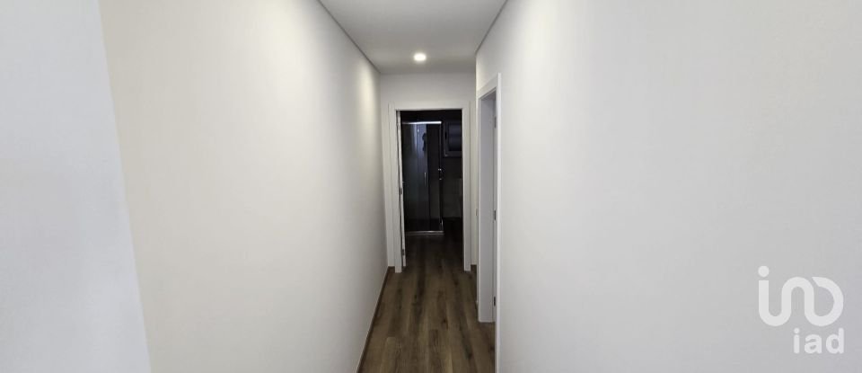 Village house T3 in Maxial e Monte Redondo of 210 m²