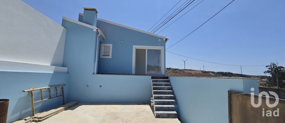 Village house T3 in Maxial e Monte Redondo of 210 m²