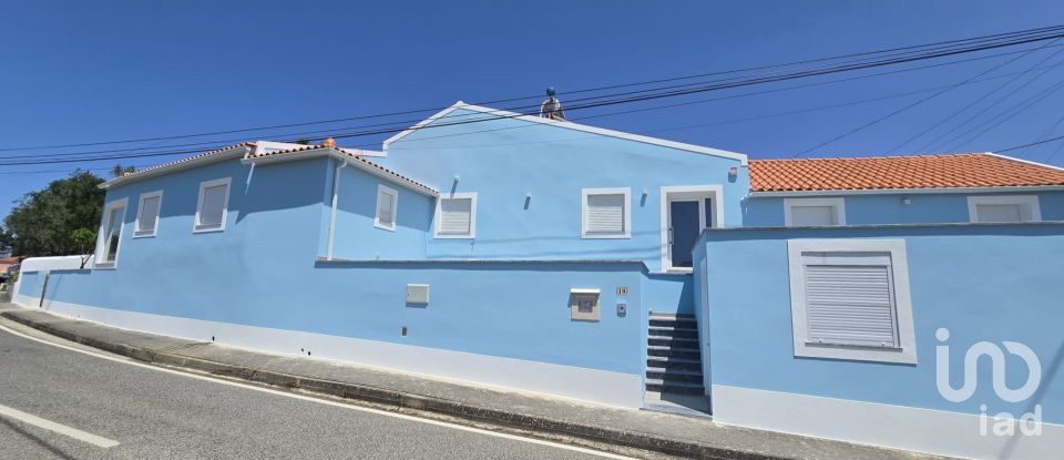 Village house T3 in Maxial e Monte Redondo of 210 m²