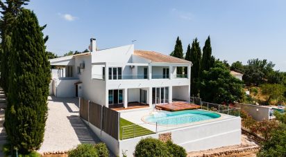 Maison T4 à Silves de 223 m²