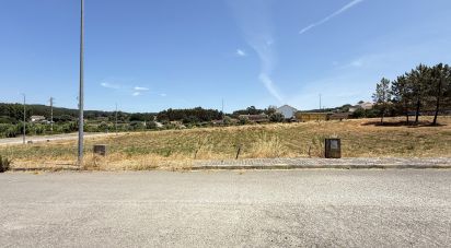 Building plot in Alcanede of 594 m²