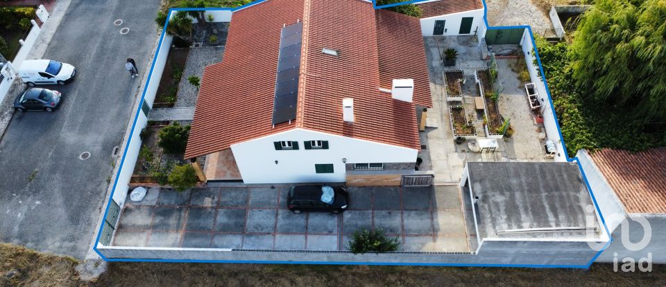 Moradia T3 em Nadadouro de 267 m²