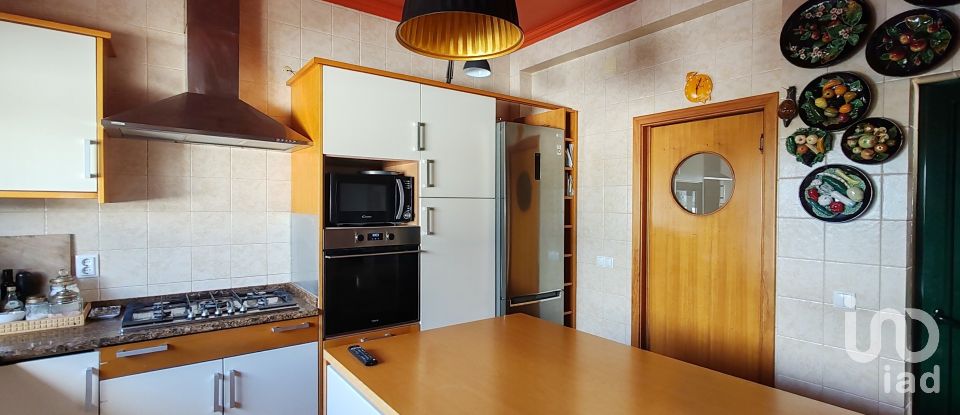 Moradia T3 em Nadadouro de 267 m²