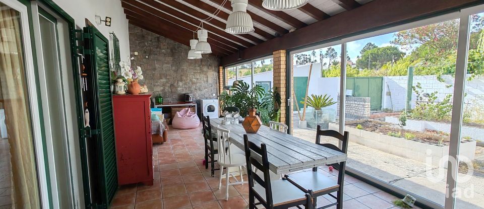 Moradia T3 em Nadadouro de 267 m²