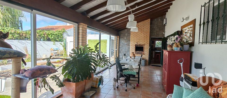 Moradia T3 em Nadadouro de 267 m²