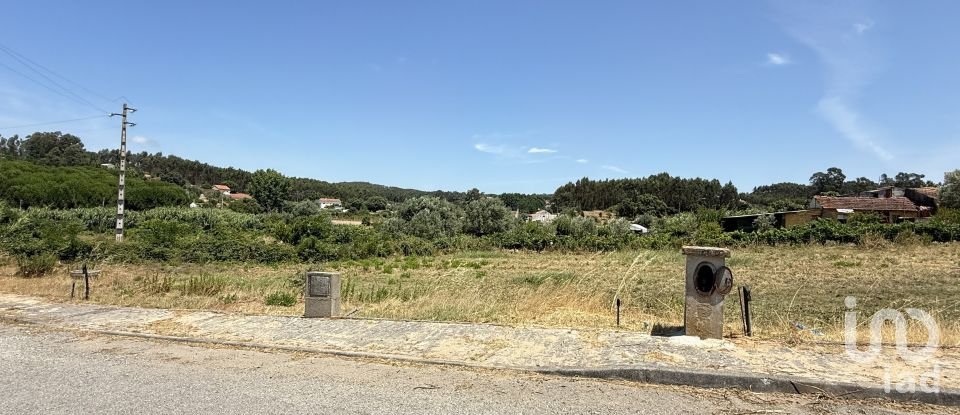 Building plot in Alcanede of 594 m²