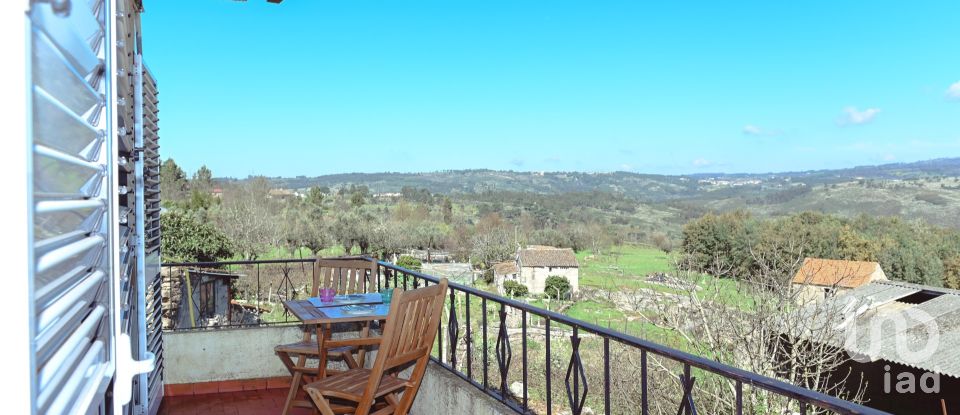 House T4 in Cativelos of 180 m²