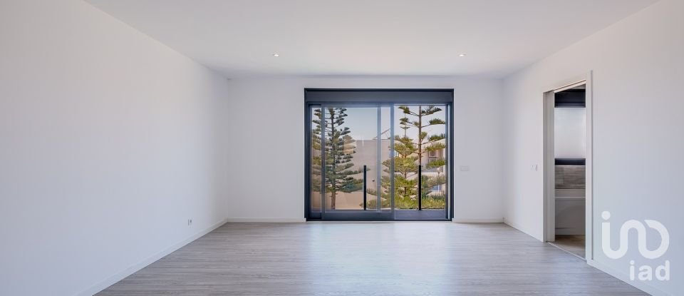 Moradia T4 em Silveira de 410 m²