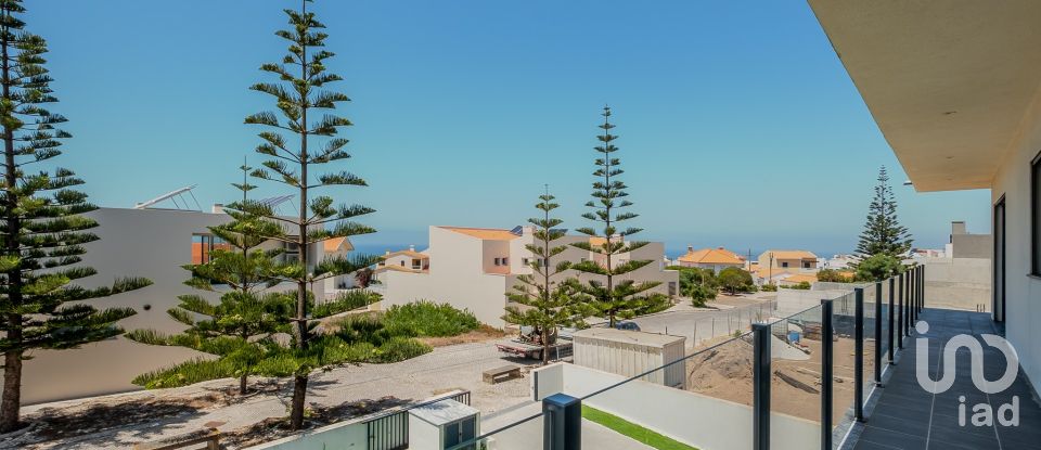 Moradia T4 em Silveira de 410 m²