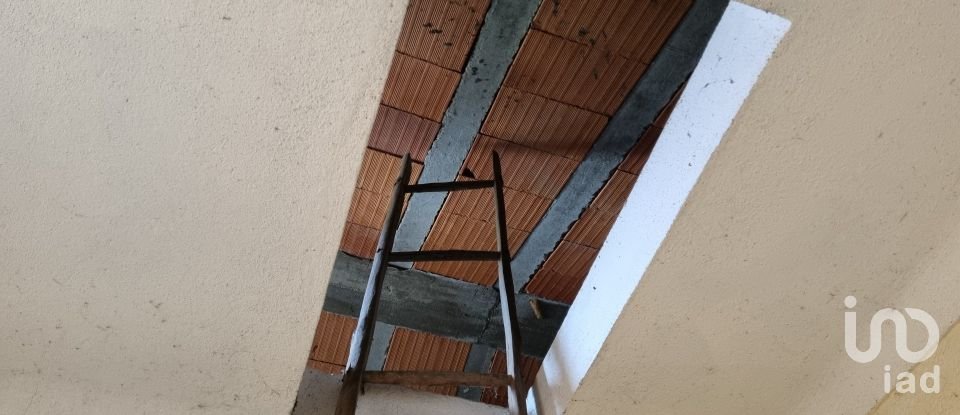 Moradia T3 em Sarzedo de 65 m²