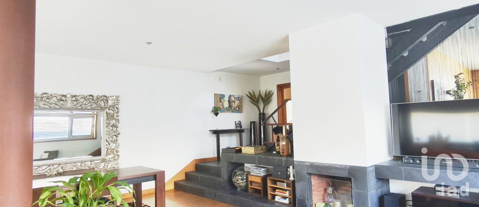 Moradia T3 em Ovar, São João, Arada e São Vicente de Pereira Jusã de 220 m²