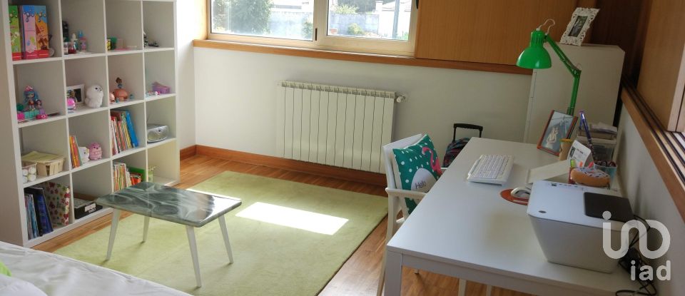 Moradia T3 em Ovar, São João, Arada e São Vicente de Pereira Jusã de 220 m²