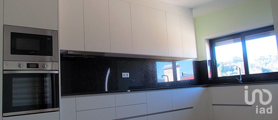 Maison T3 à Vale de 208 m²