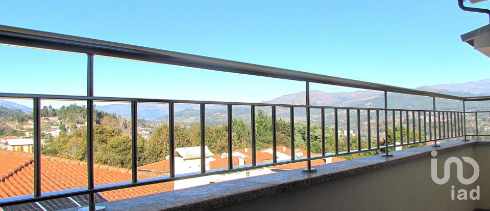 Maison T3 à Vale de 208 m²