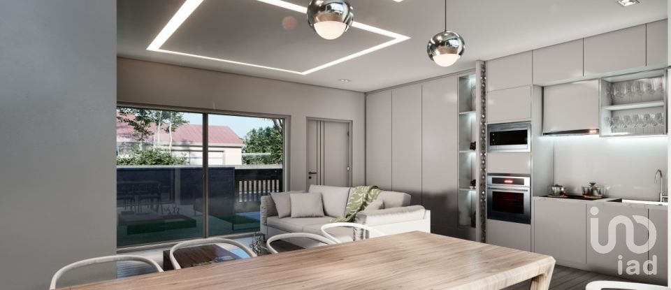 Moradia T2 em Sesimbra (Castelo) de 76 m²