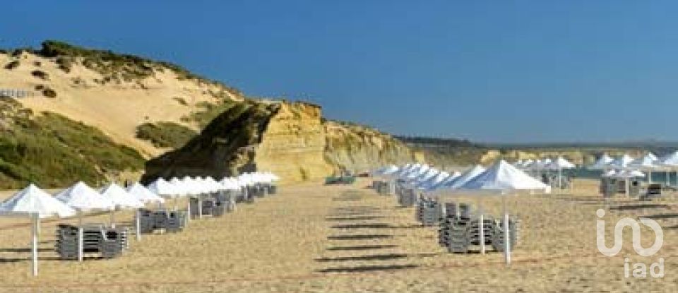 Moradia T2 em Sesimbra (Castelo) de 76 m²